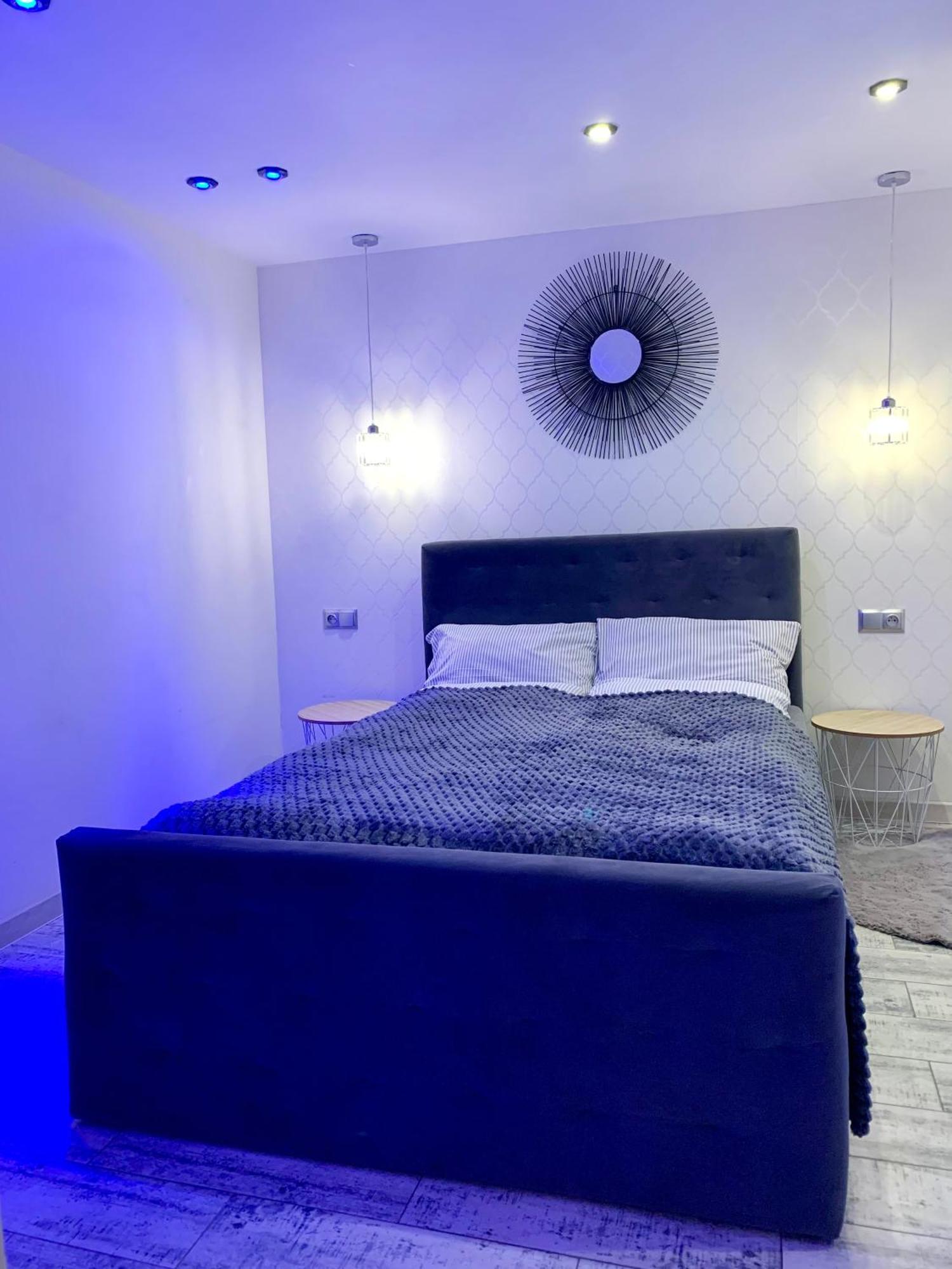 Uroczy Apartament Z Patio 슈체친 외부 사진